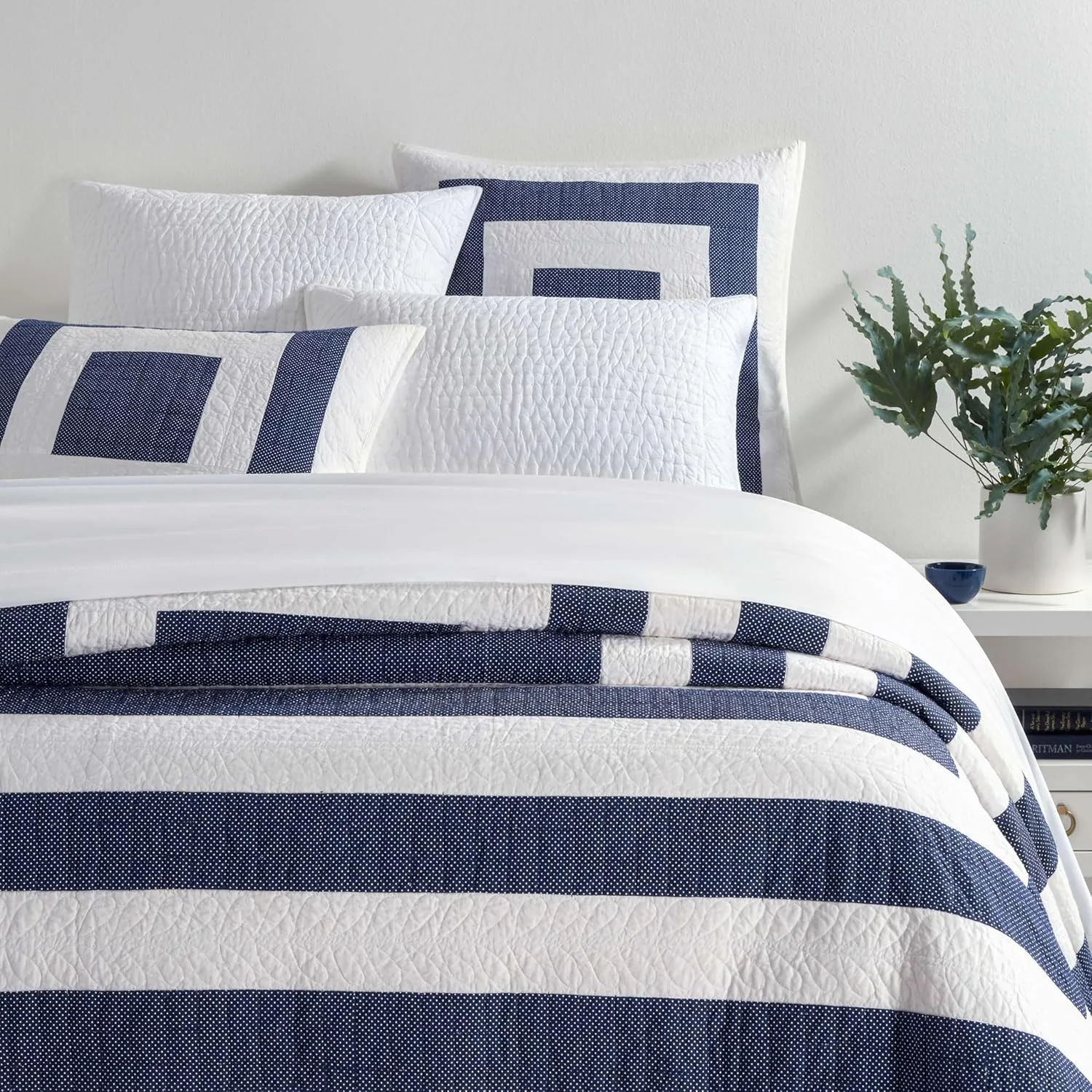 Birch Point Quilt, King, Navy Geometric Pattern