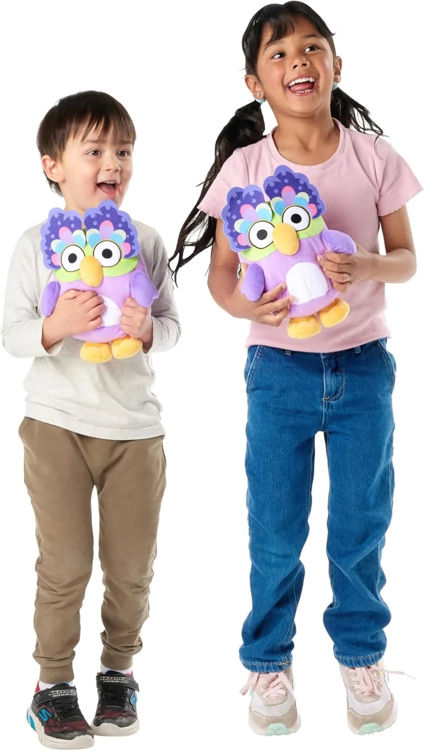 Bluey Chattermax 10" Talking Plush – Sound Effects, Voice Recorder with Chat Back, Interactive Stuffed Animal, Soft Deluxe Fabric, Cuddly Toy for Kids, Batteries Included.