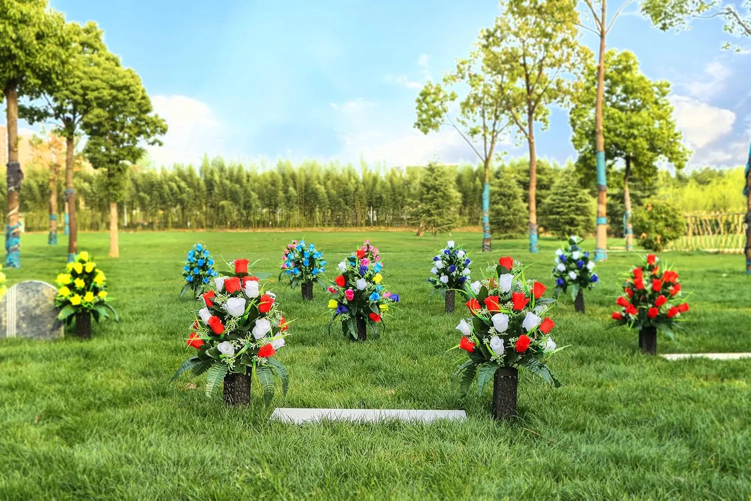 Cemetery Vases with Spikes and Foam - Cemetery Flower Holders with Black Drainage Hole, Perfect for Cemetery Grave Decoration (6)