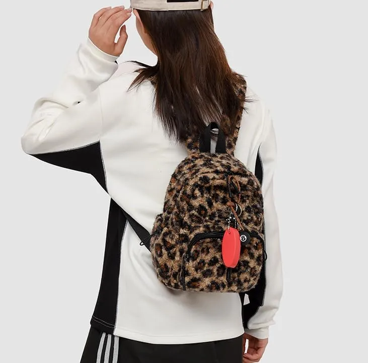 Cheetah Faux Fur Backpack Purse - y2k Plush Travel Bag Vintage Bookbag Trendy Leopard Print Fuzzy Shoulder Bag Daypack (Brown)