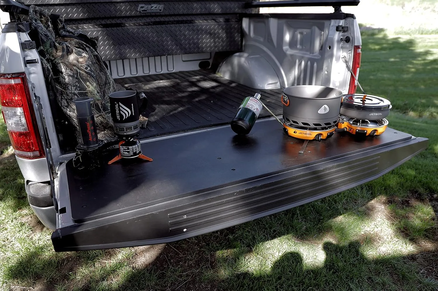Dee Zee DZ284123 Polymer Tailgate Board Silverado/Sierra 19 
