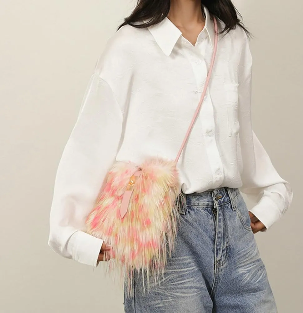 Faux Fur Crossbody Bags for Women Fashion Clutch Purses for Evening Party Slouchy Handbag Y2k Purse Phone Bag with Buckle