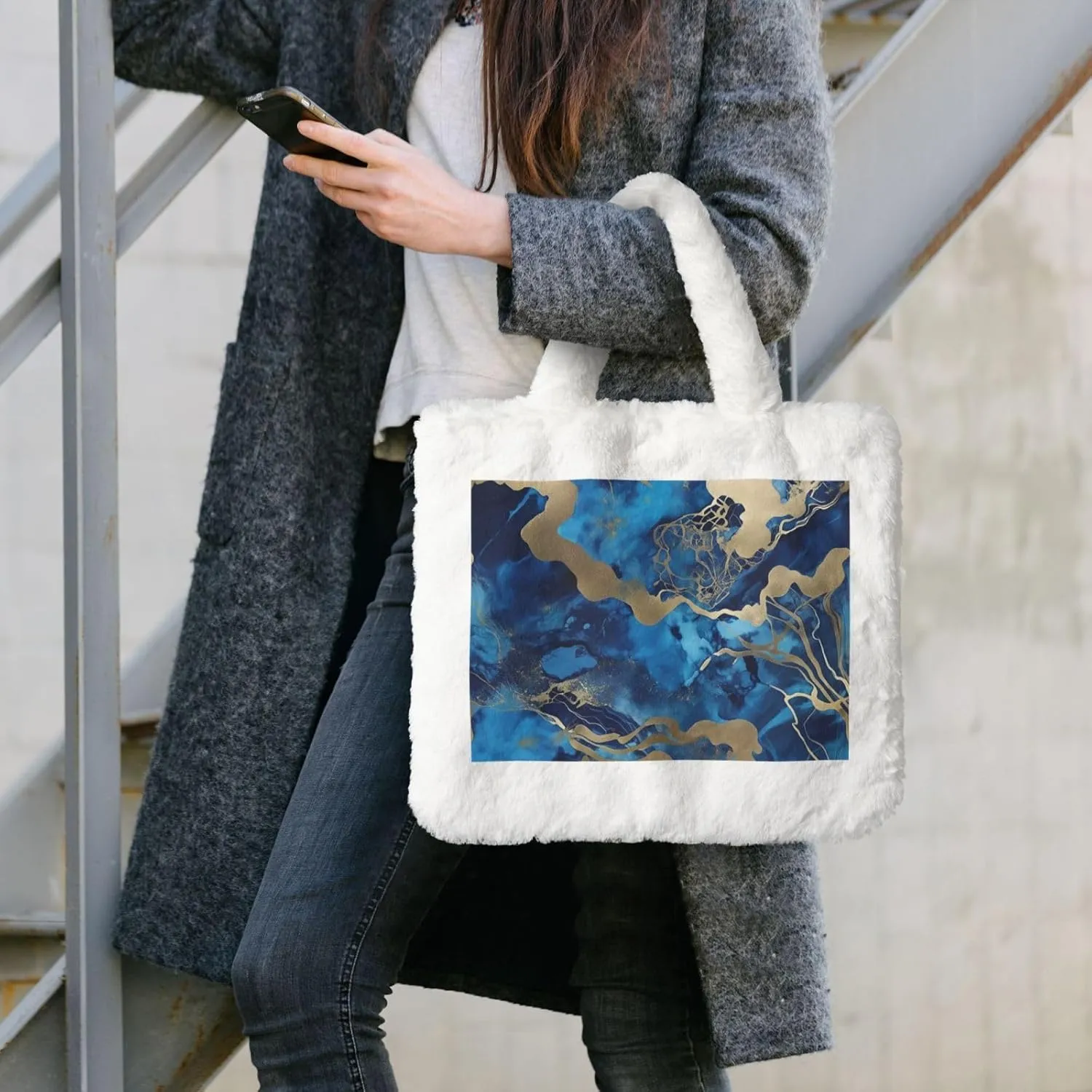 Fluffy Tote Bag for Women Plush Shoulder Purses Ladies Faux Fur Bag Top Handle Satchel Handbag Fall Winter