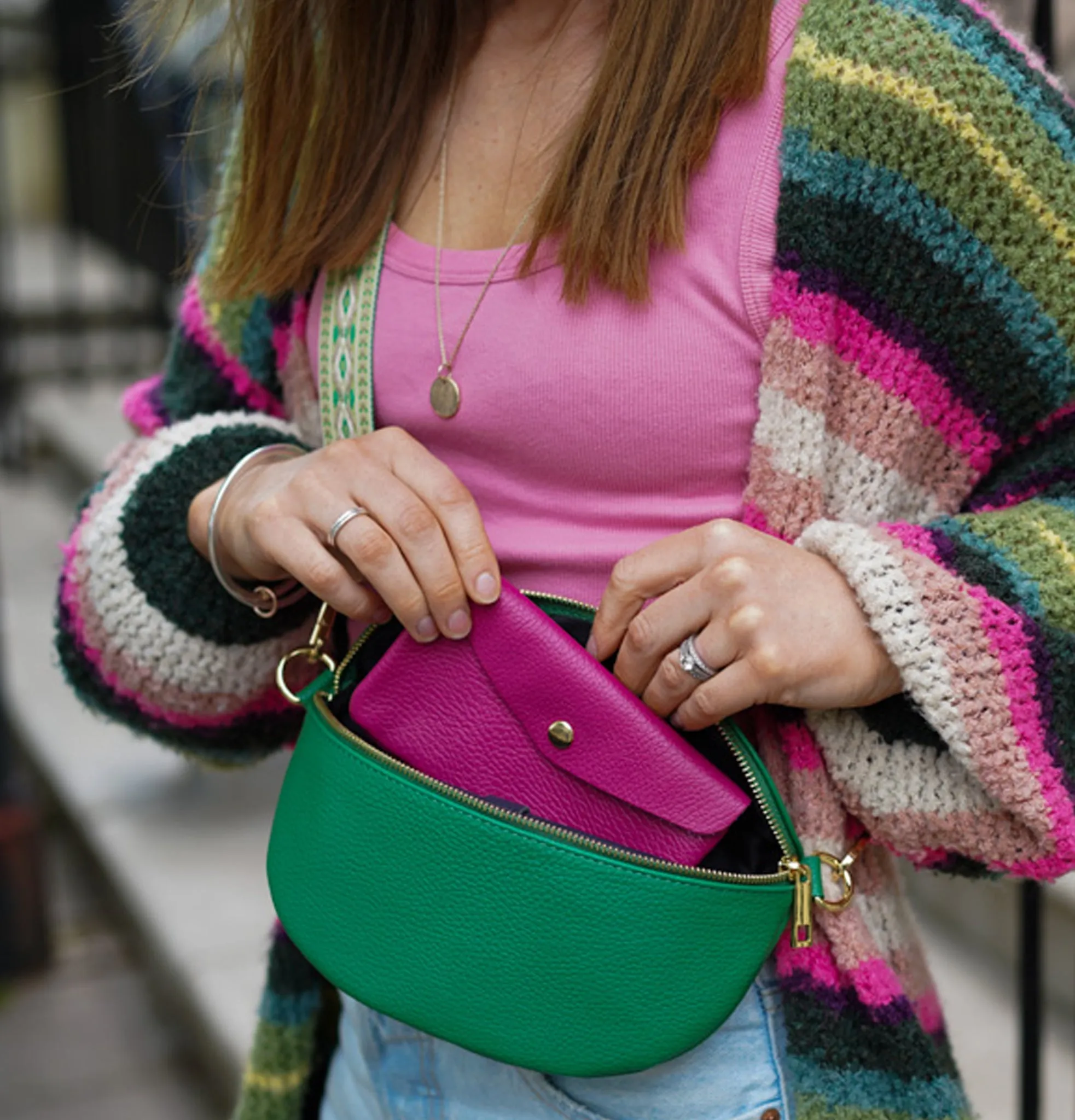 Medium Popper Leather Purse