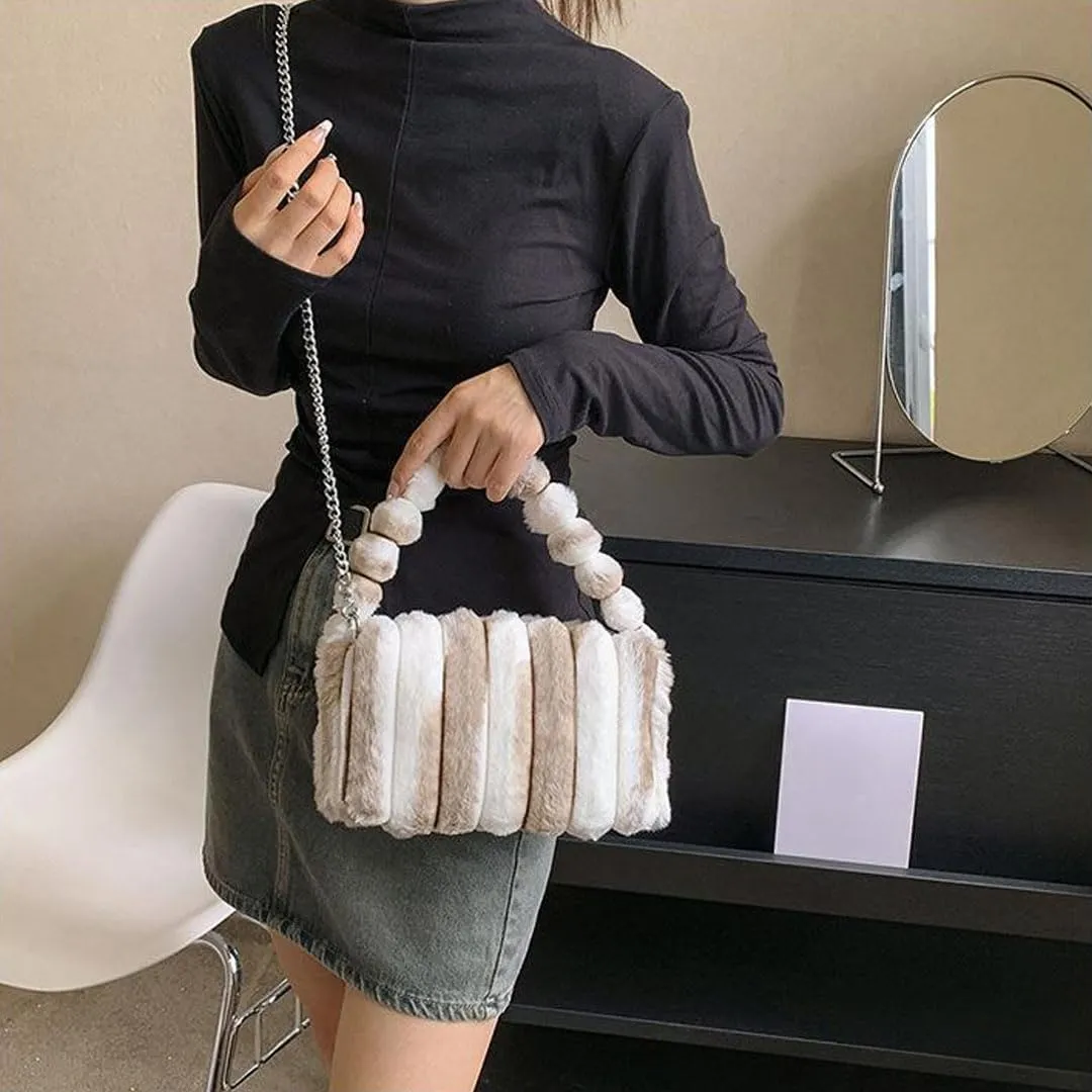 Oagasi Fur Purses for Women Faux Fur Bag Crossbody Bags Fuzzy Purse Furry Purse Y2k Shoulder Purse Handbags