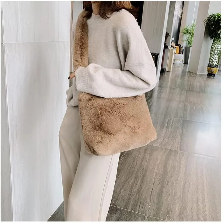 Plush Underarm Bag Ladies Faux Fur Fluffy Crossbody Shoulder Bag Women Soft Furry Tote Handbag for Autumn and Winter