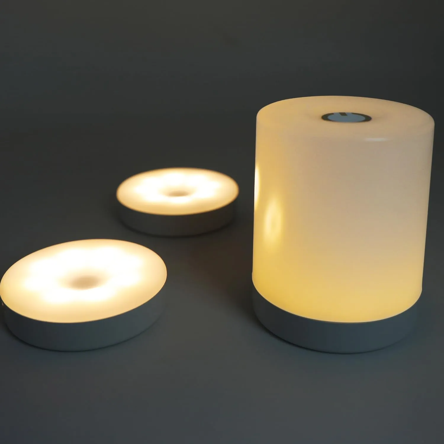 Rechargeable Puck Lights 2 Pack, Magnetic Tap Light 1000mAh Battery Powered, Warm Yellow, Touch Night Light for Baby Nursery, Small Cordless Lamp