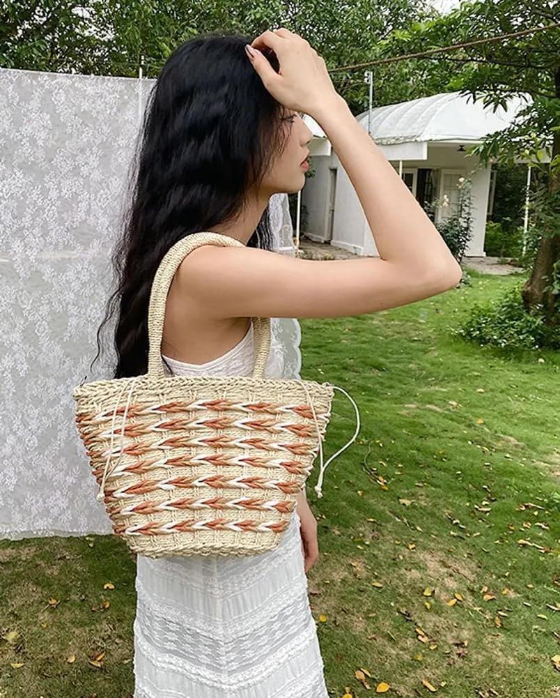 Straw Handbag Tote Bag for Women Summer Beach Drawstring Rattan Crossbody Bucket Bag Handmade Woven Hobo Purse