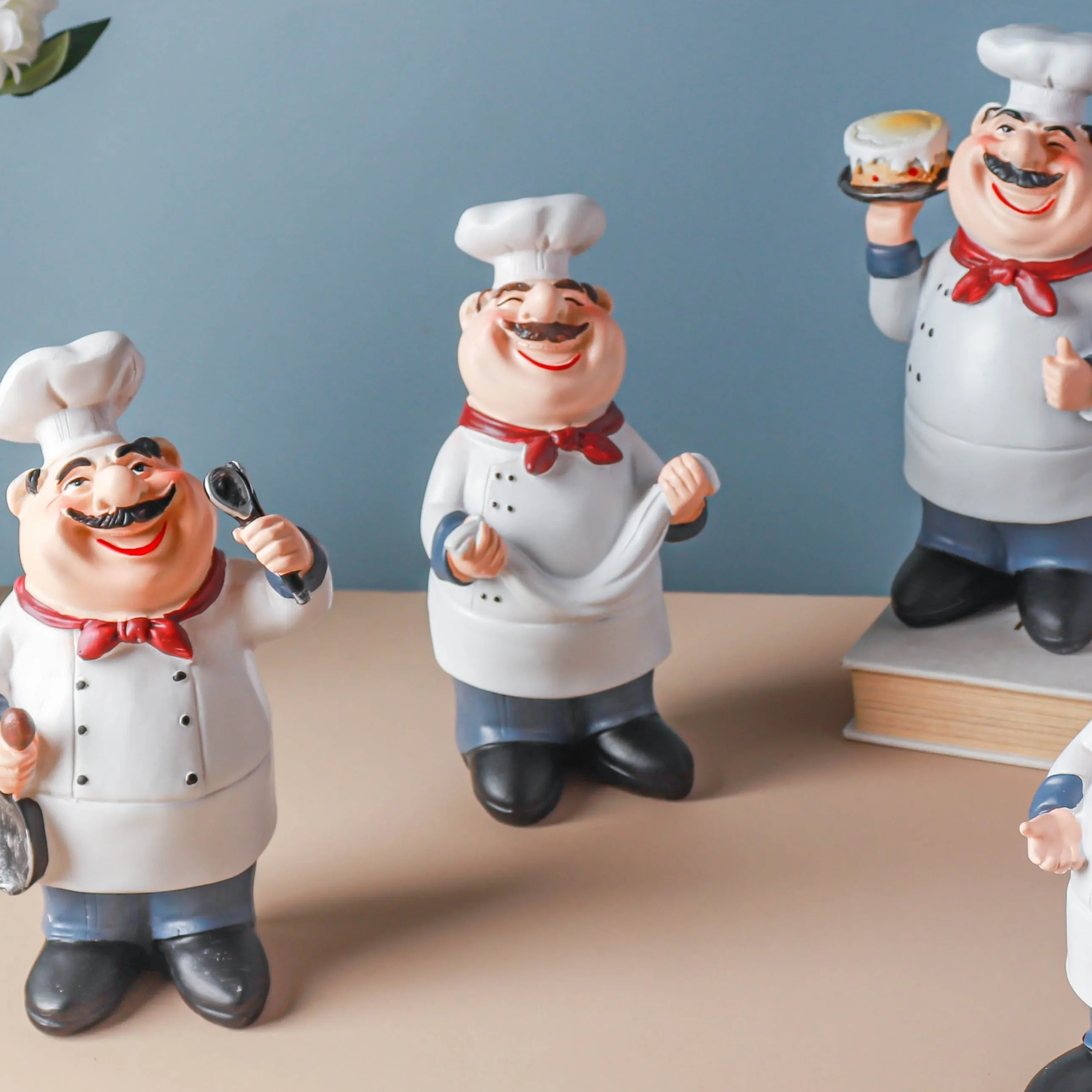 Stubby Chef With Napkin