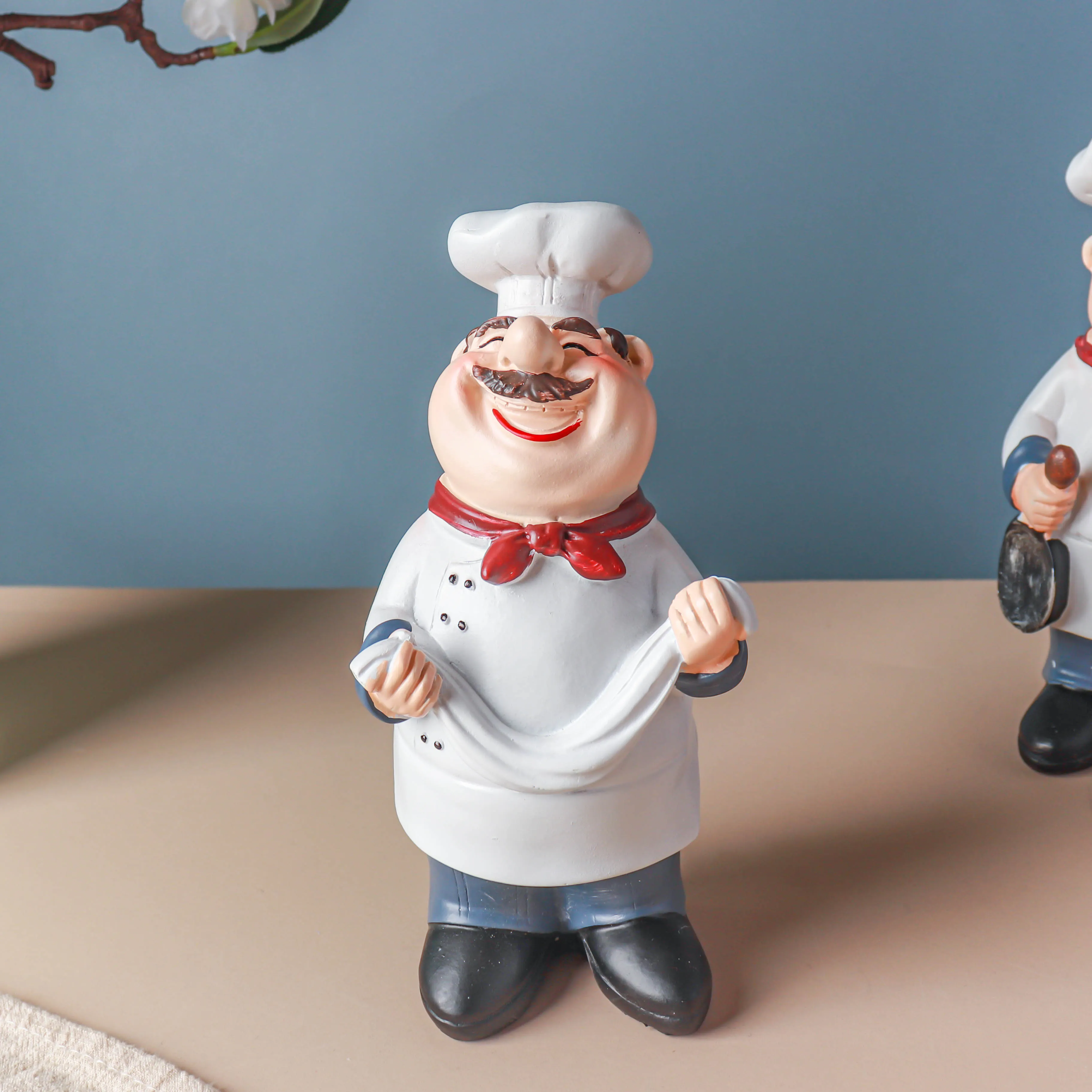 Stubby Chef With Napkin