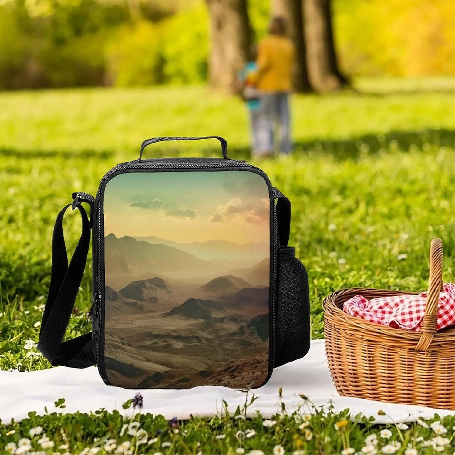 Sunset in Valley Lunch Bag for Women Men Lunch Box with Front Pocket Insulated Lunch Tote Bag for Office Work