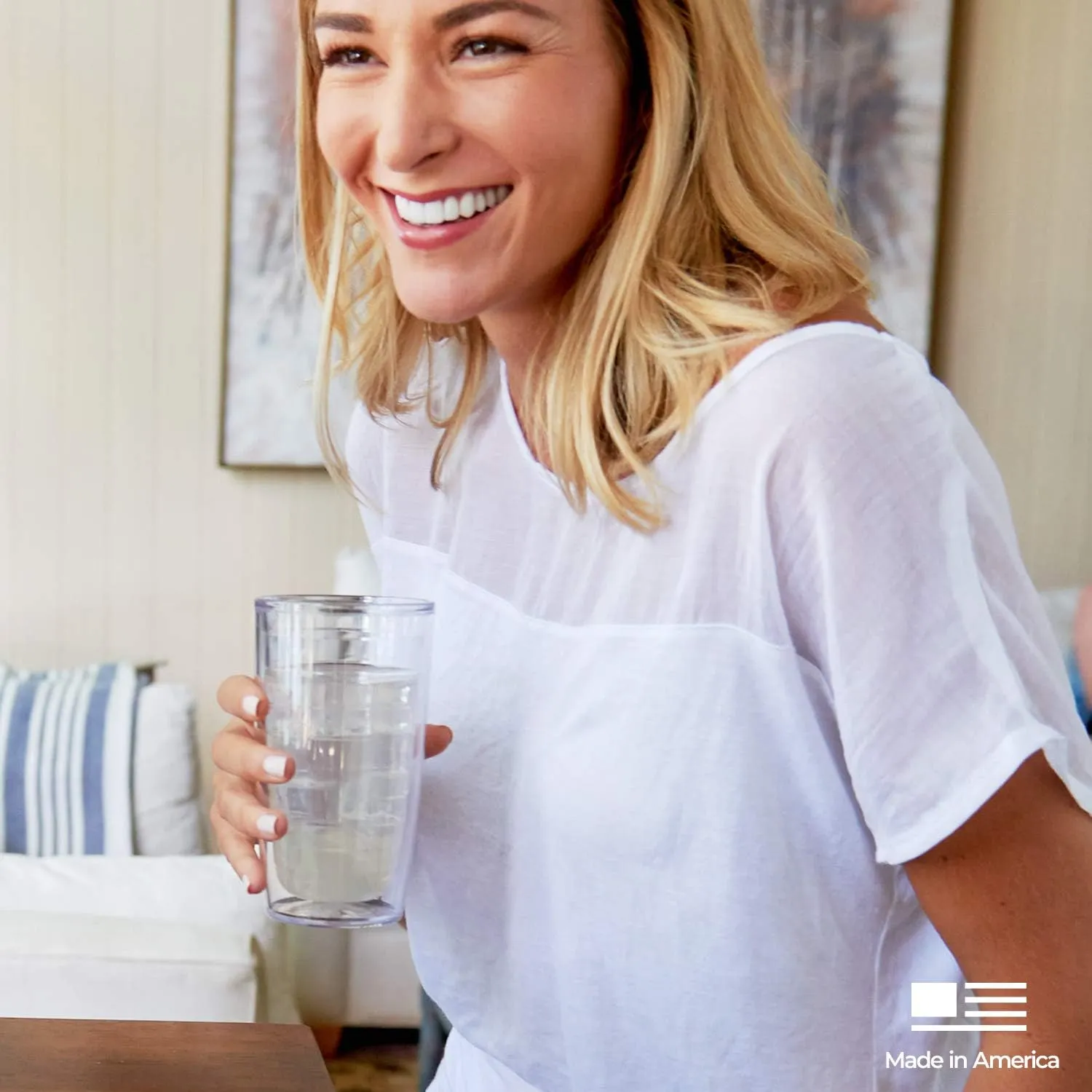 Tervis Coca-Cola® Made in USA Double Walled Insulated Tumbler Travel Cup Keeps Drinks Cold & Hot, 16oz, Clear Lid
