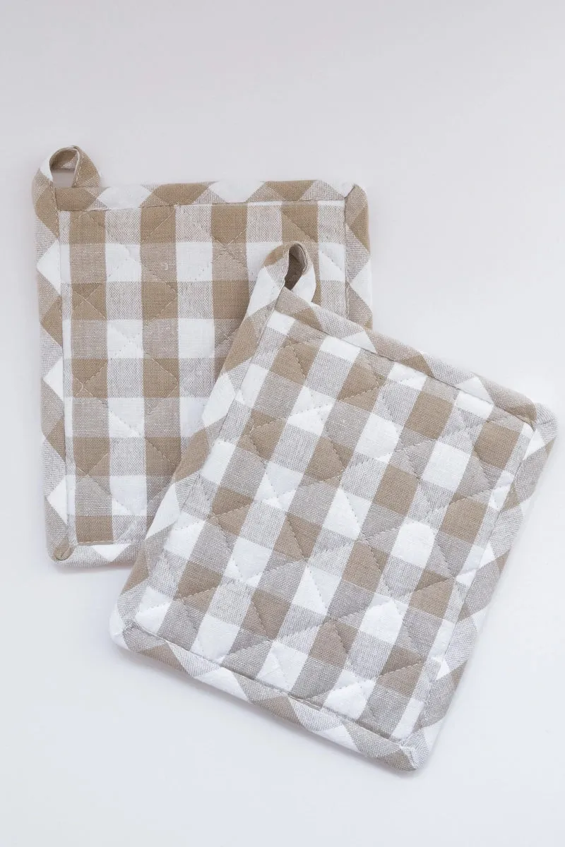 The Checkered Pot Holders