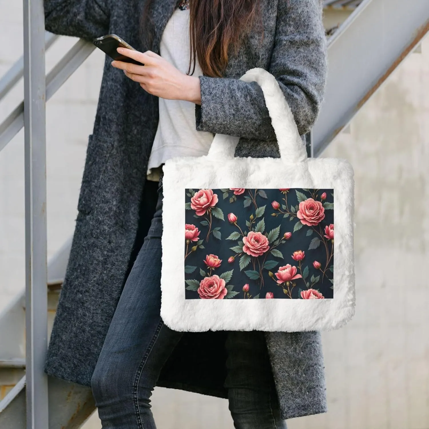 Tote Fluffy Bag Faux Fur Purses for Women Plush Handbag Cute Purse for Autumn Winter
