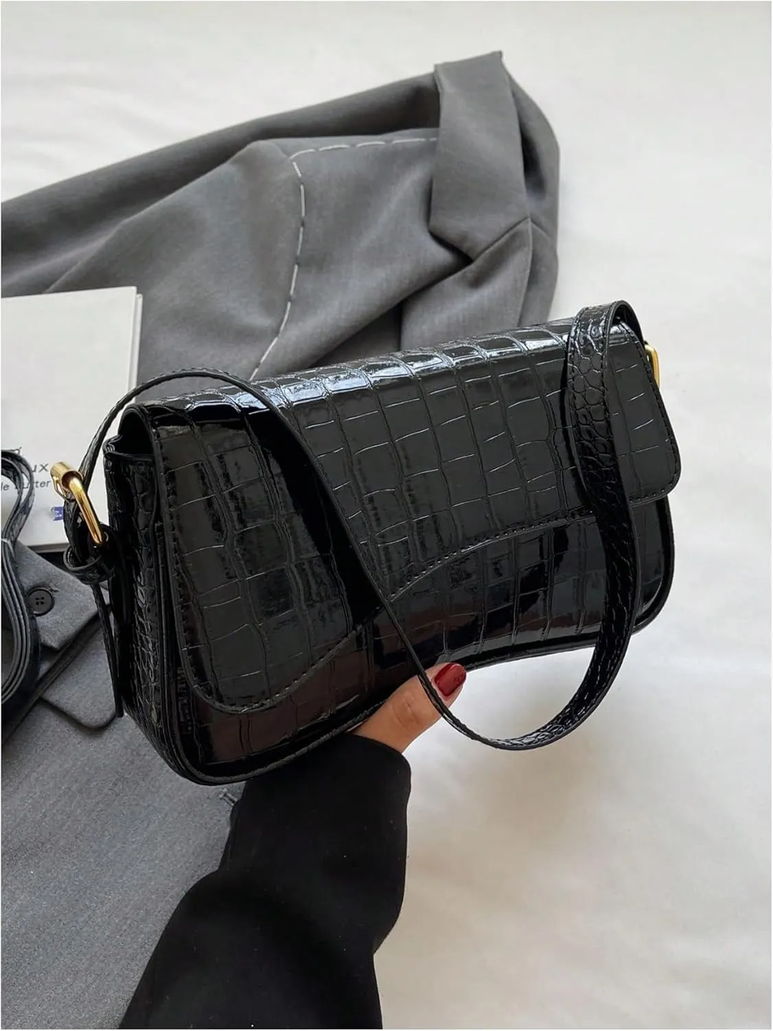 Verdusa Women's Leather Shoulder Bag Clutch Purses Trendy Hobo Crossbody Handbags Y2K Saddle Flap Underarm Purse