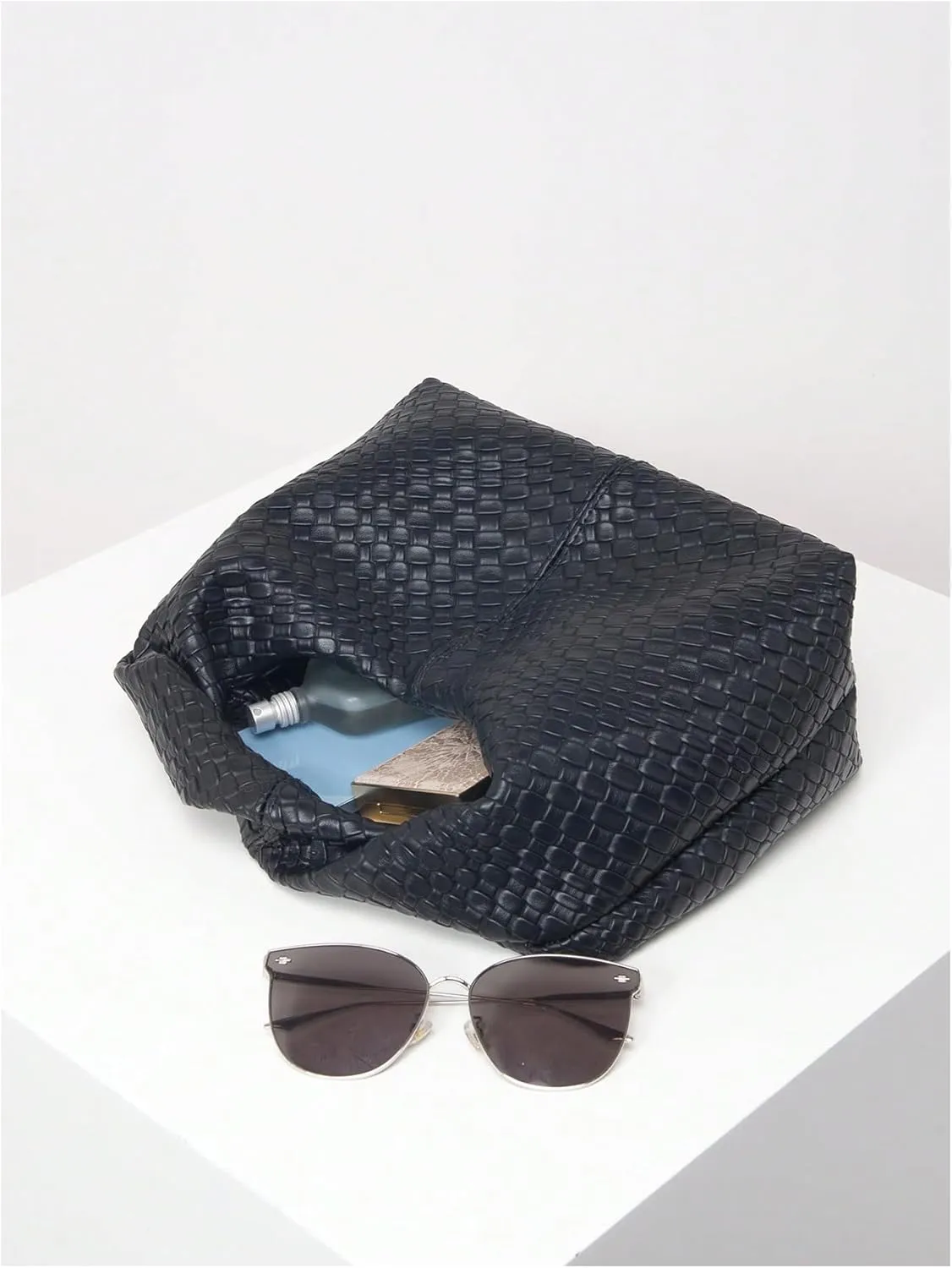 Verdusa Women's Ruched Hobo Mini Handbag Clutch Purse Dumpling Pouch Bag